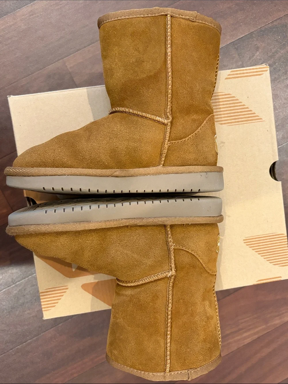 Koolaburra by UGG Koola Short Boots Chestnut - Kids